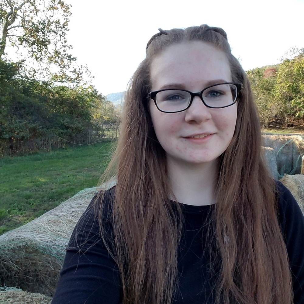 Meet your Posher, Kelly